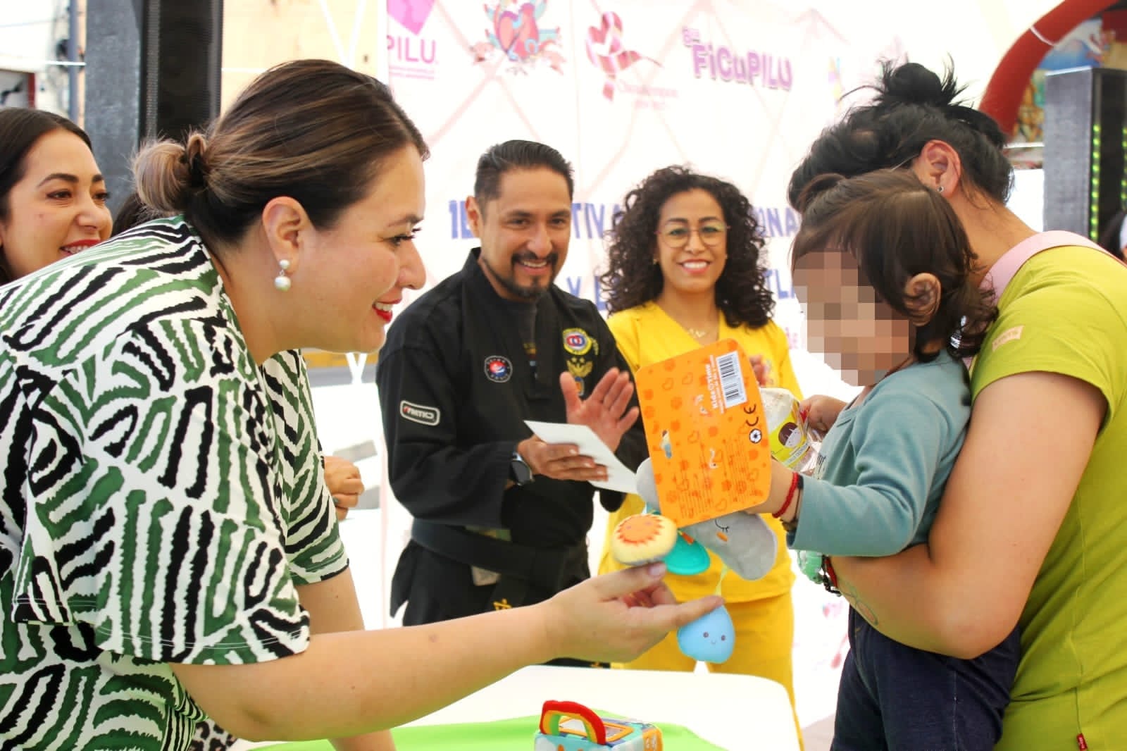 Chiautempan reconoce la importancia de la lactancia con festival de actividades